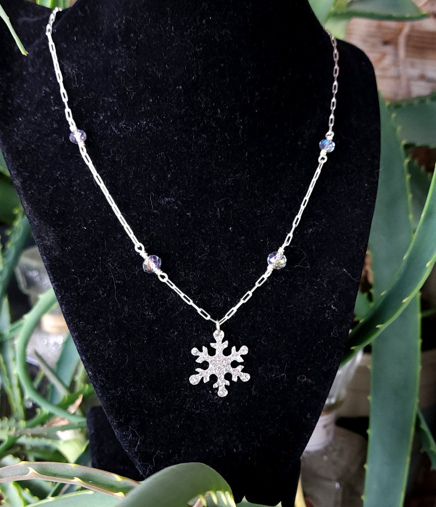 Snowflake necklace