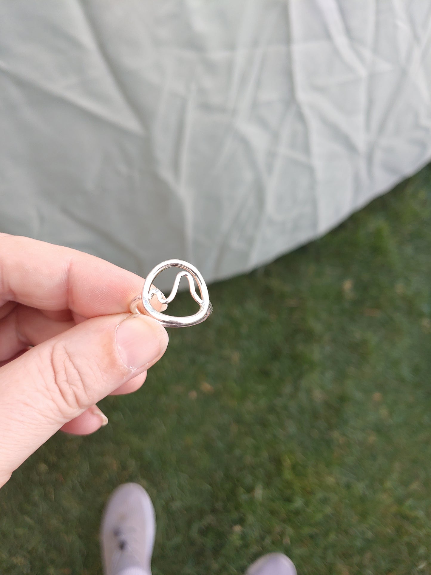 Mountain heartbeat ring