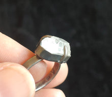 Load image into Gallery viewer, Blackened quartz point