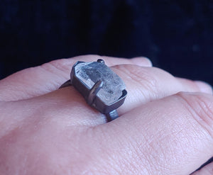 Blackened quartz point