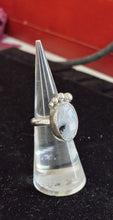Load image into Gallery viewer, Moonstone ring