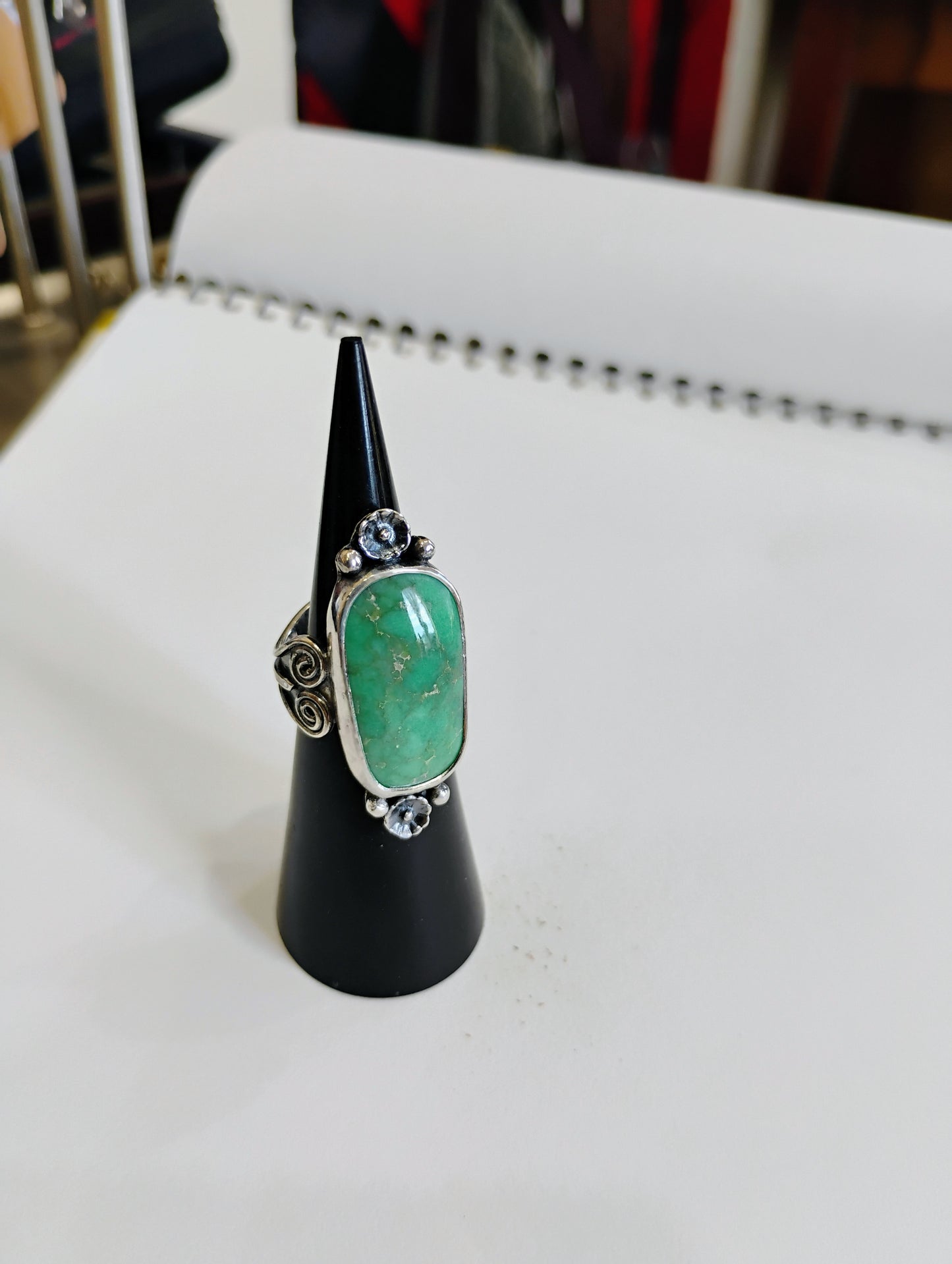 Vericite ring