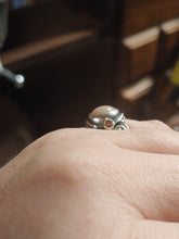 Load image into Gallery viewer, Renaissance Style Peach Agate Ring